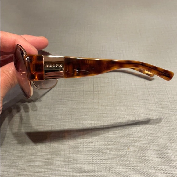 Ralph Lauren sunglasses for sale - Picture 2 of 4